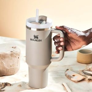 40oz Flint Stanley Quencher H2.0 FlowState Tumblr